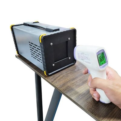 Emissividade Fonte de radiação de temperatura do corpo negro 0,99 com fonte de alimentação AC de 110-220V