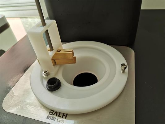 Calibrador do termômetro auricular/frontal com fonte de radiação de cavidade do corpo negro estável