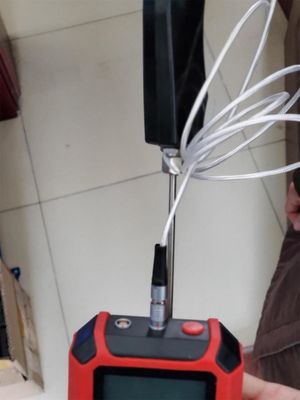 Calibrador de precisão digital portátil industrial para temperatura e umidade